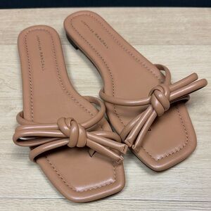 Loeffler Randall Hadley Bow Sandal SIZE 10 1/2 US